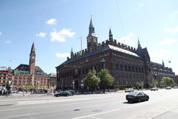 01-copenhagen-city-hall